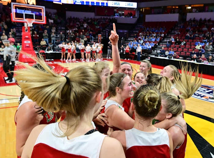 Lincoln Chatham Glenwood Illinois 3A girls basketball championship March 2 2024 Tim Vizer 26358